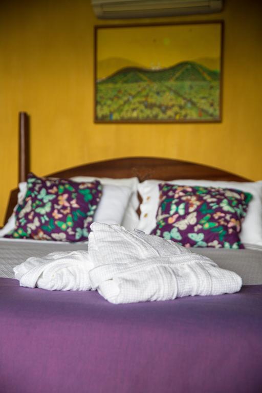 Casa Vermelha Guest House Ilhabela Exterior photo