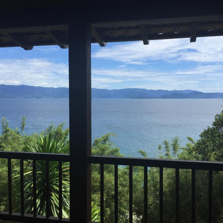 Casa Vermelha Guest House Ilhabela Exterior photo