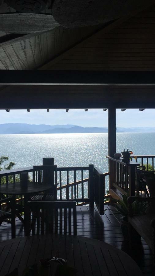 Casa Vermelha Guest House Ilhabela Exterior photo